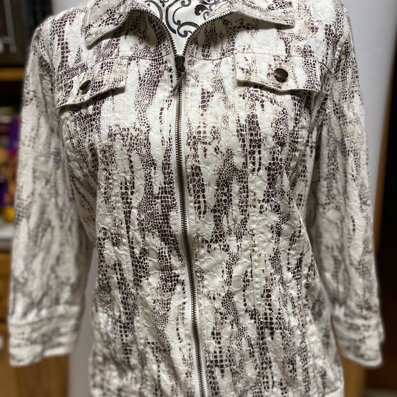 Chico’s Reptile Print Denim Jacket - Picture 6 of 6